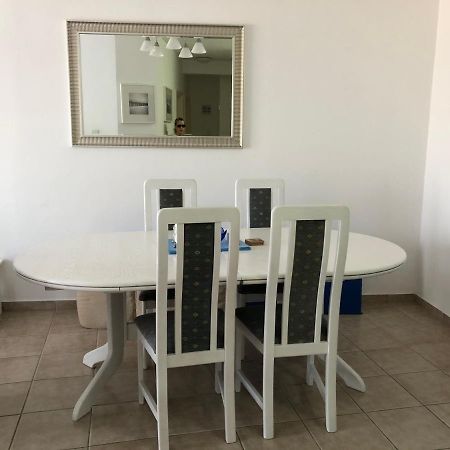 Kings Palace - Fabulous Pool-Side 2 Bed Apartment 파포스 외부 사진